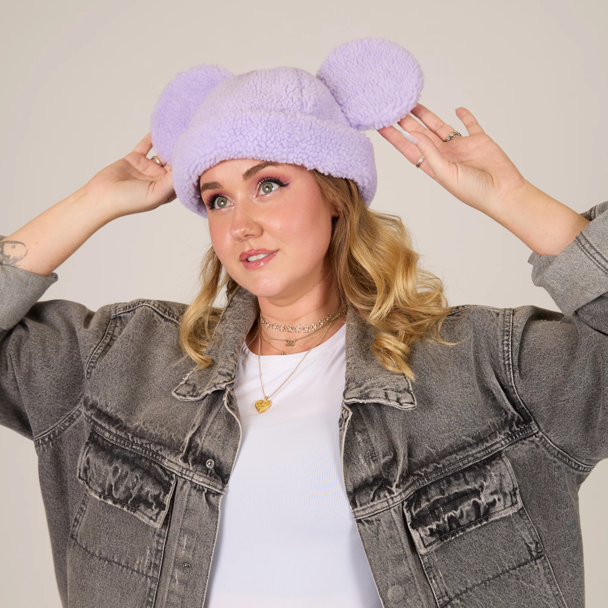 Mickey Sherpa Beanie Lavender - Image 4